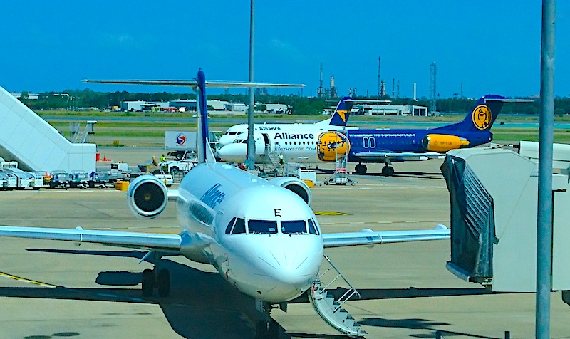 オーストラリア 航空会社